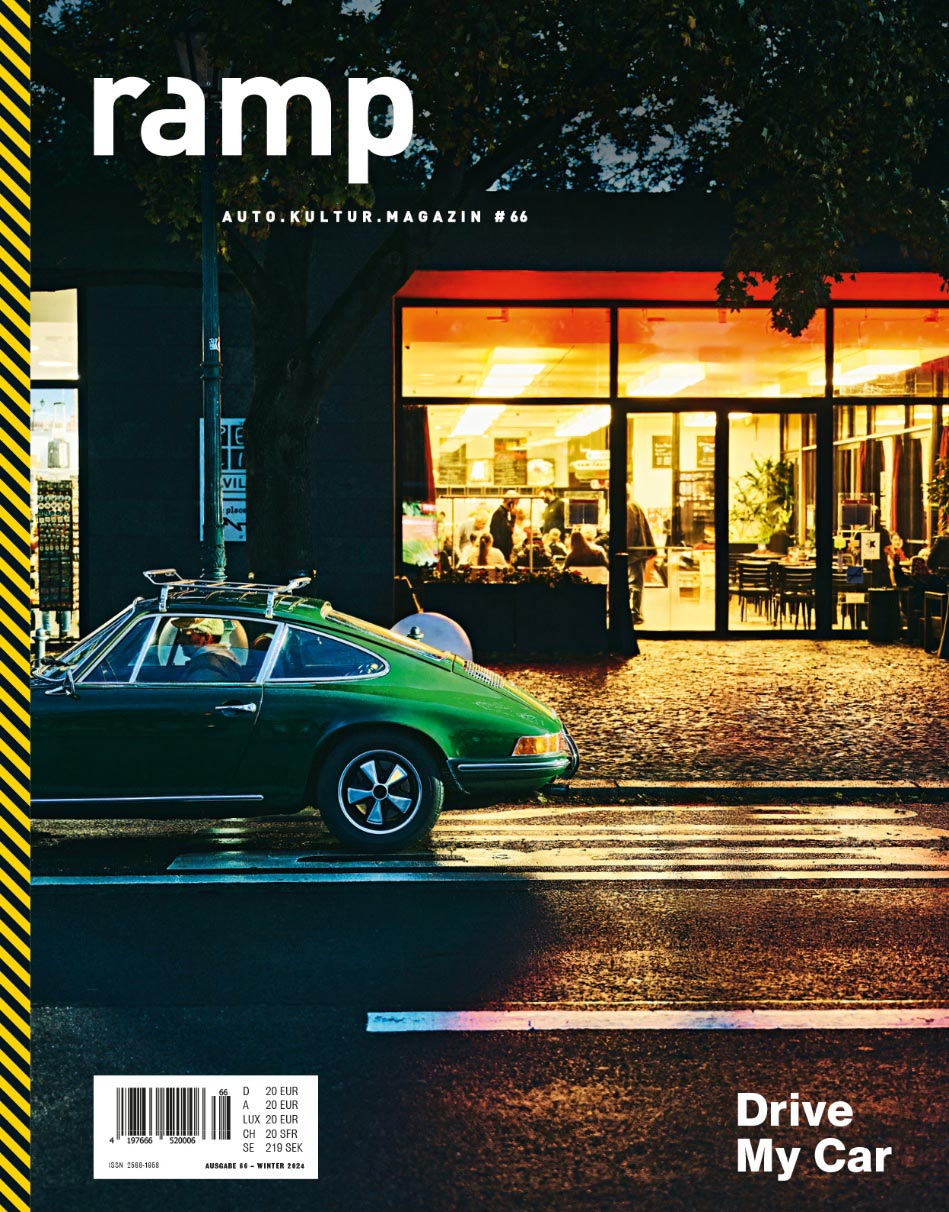 WAC Spotlight Ramp