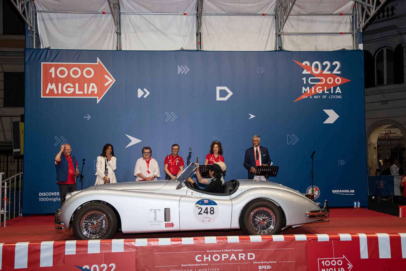 MILLE MIGLIA - Tausend Meilen, zwei Generationen und ein unvergleichliches Erlebnis